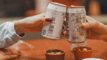 雑談・VIP 【こういうのでいいんだよ】森香澄(30)、ビールの売り子で無双してしまいワイらをドキドキさせてしまうｗｗｗｗｗｗｗｗｗ 2026.04.22 0 雑談・VIPのサムネイル